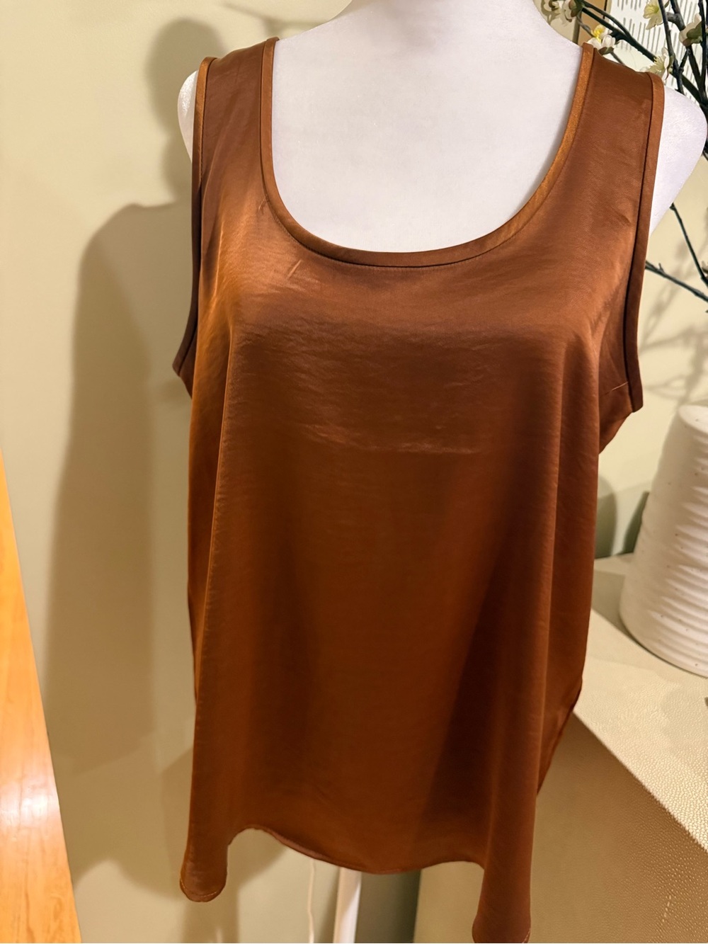 Banana Republic Copper Silky Satiny Scoop Neck Camisole Tank